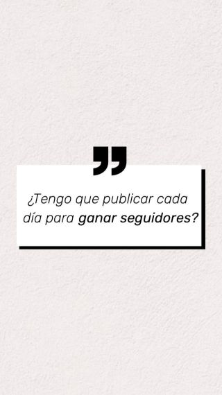 ¿Publicar cada día en Instagram?

¿Es necesario para ganar seguidores de calidad?🤔

MITO. Es cierto que contra más publiques, más fácil es ganar seguidores. Pero por experiencia te diré que no necesitas publicar cada día para obtener resultados.

La mayoría de mis clientes contratan el ‘pack basic’ de gestión de redes sociales que incluye dos publicaciones a la semana. 

Y te puedo asegurar que toooodos y cada uno de ellos ganan entre 30-100 seguidores al mes. 

¿Cómo lo hago? Creado contenido llamativo y siguiendo una buena estrategia de interacción. 

Así que NO, no es necesario publicar cada día para conseguir seguidores de calidad (con calidad me refiero a que realmente se intersen por tu producto/servicio).

Además Instagram premia la constancia no la abundancia 😉

Comparte este reel con tu amig@ obsesionado con publicar cada día en redes sociales 💻

#monikmkt #redessociales #gestionredes #gestionredessociales